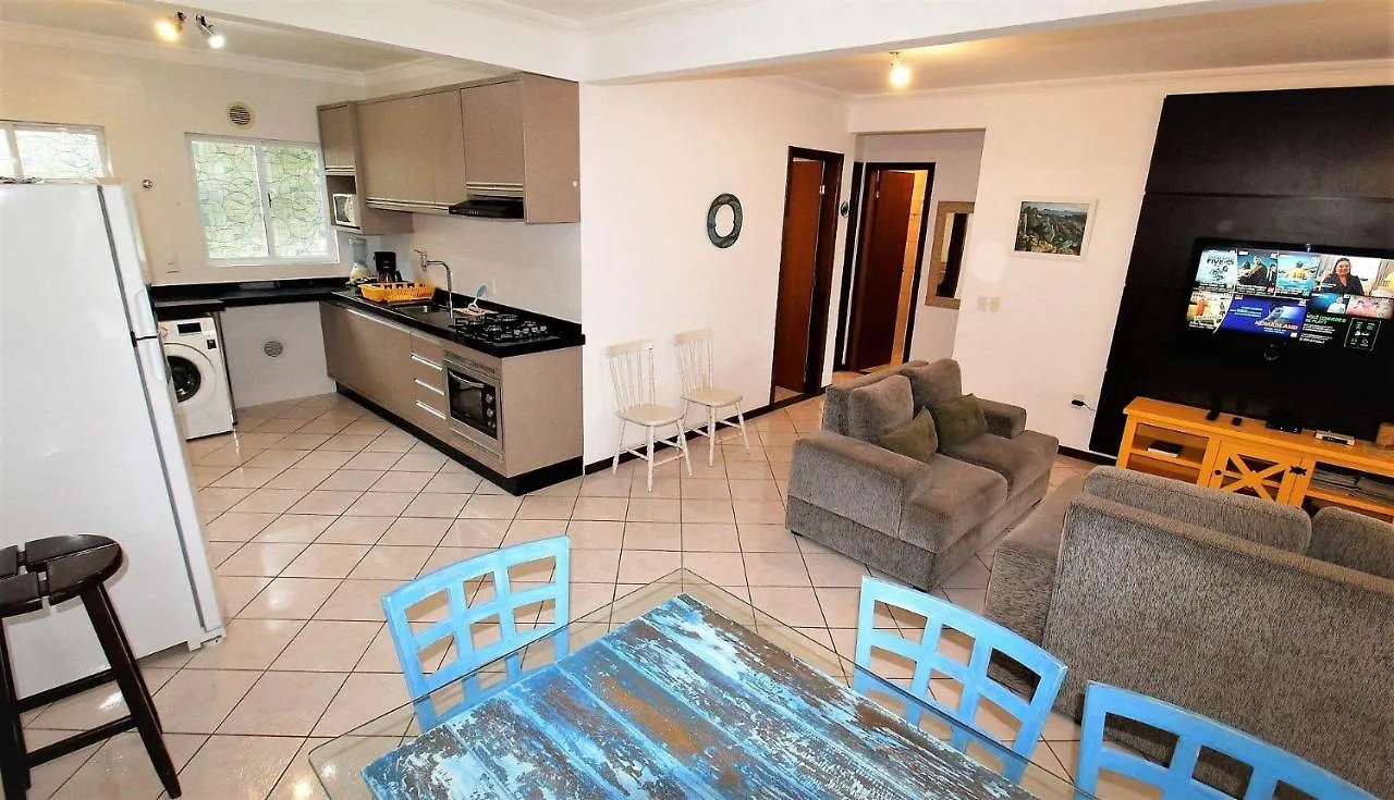 1054 - Apartamento Para Locacao Em Bombinhas - Residencial Solar Das Bromelias Apto 232 0*,  Brazil