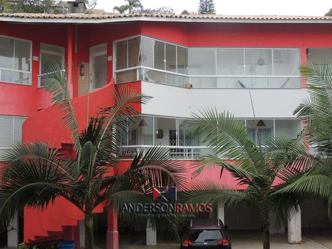 1054 - Apartamento Para Locacao Em Bombinhas - Residencial Solar Das Bromelias Apto 232 Apartment